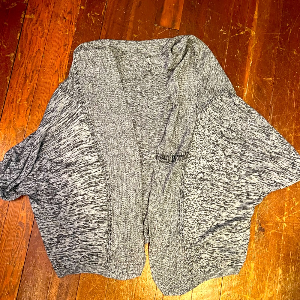 Lululemon bat wing sweater with inside tie